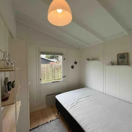 Nyistandsat I Hornbaek,taet Pa Vand Og By * Hornbæk